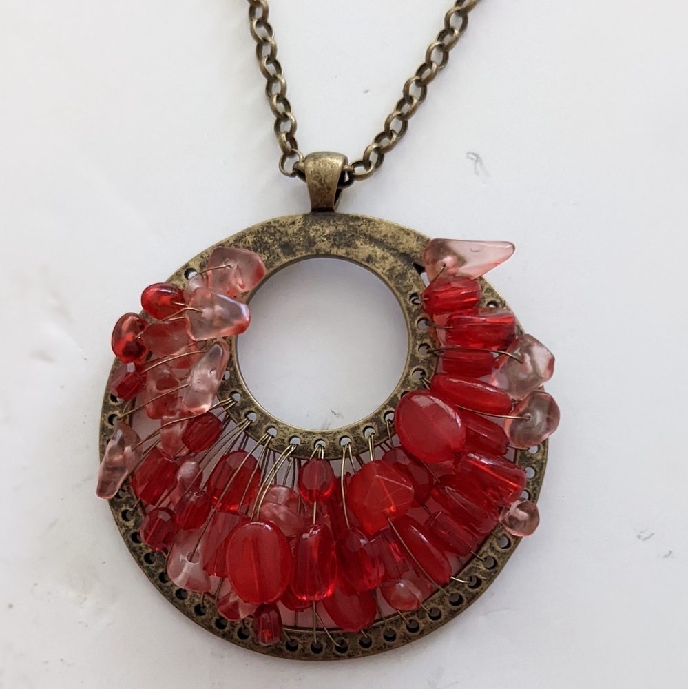 NWT Fashion Bug Adjustable Necklace With Large Red Charm